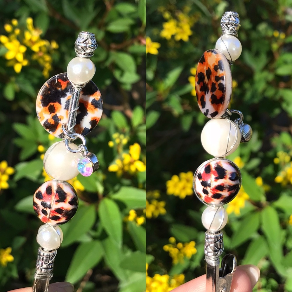 Cheetah Roach Clip with tassel